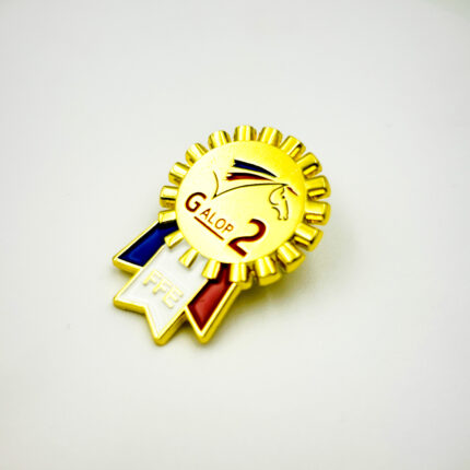 Good service high quality customized laple pin badge maker hard enamel bee lapel pin no middleman
