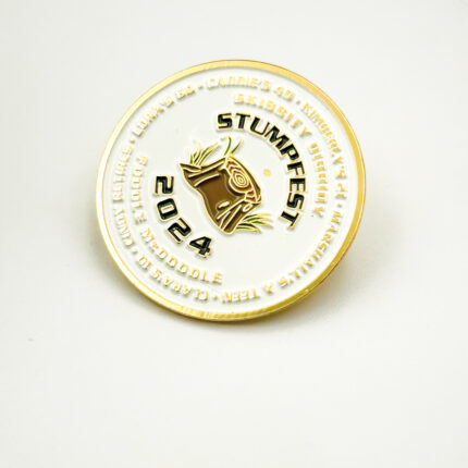 High quality 2D design soft enamel derek hough lapel pin manufacture with gold plating diamond lapel pin