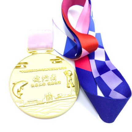 Custom medal factory no middleman high quality service with own design medals